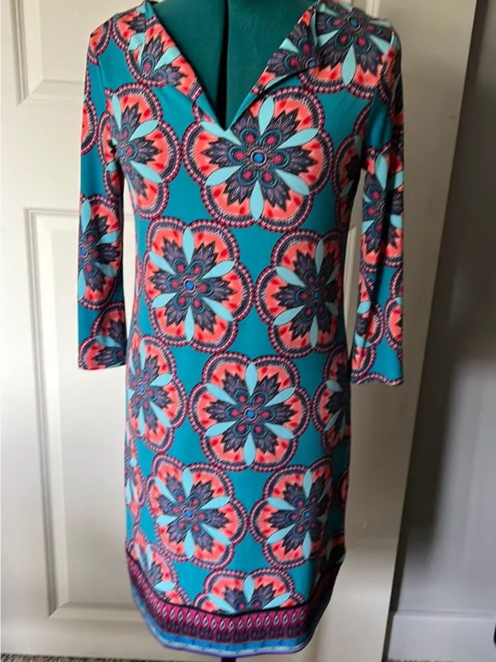 Nicole by Nicole Miller Turquoise and Coral Floral Shift Dress